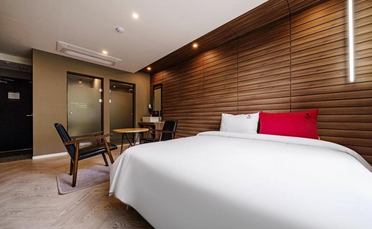 Maron Hotel Nampo Busan Buitenkant foto
