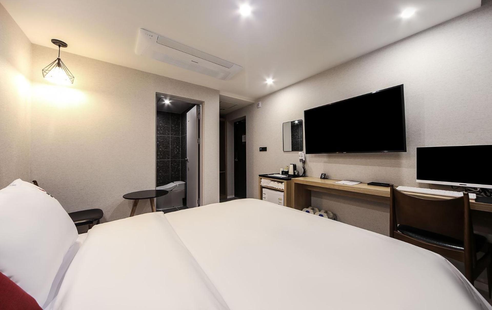 Maron Hotel Nampo Busan Buitenkant foto